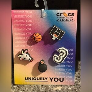 CROCS- New Original Jibbitz Crocs Charm: Basketball Star 5 Pack - NWT